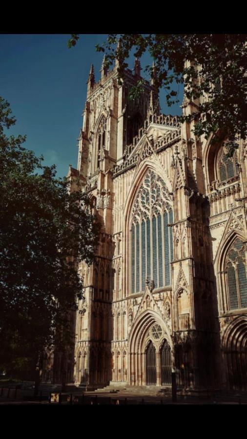 Superb City Centre Apartment Within The City Walls York Exterior foto