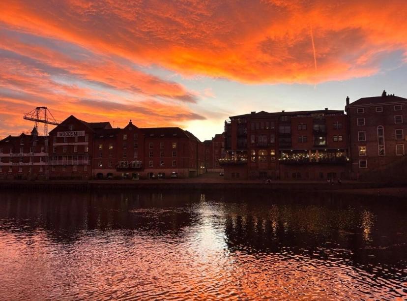 Superb City Centre Apartment Within The City Walls York Exterior foto
